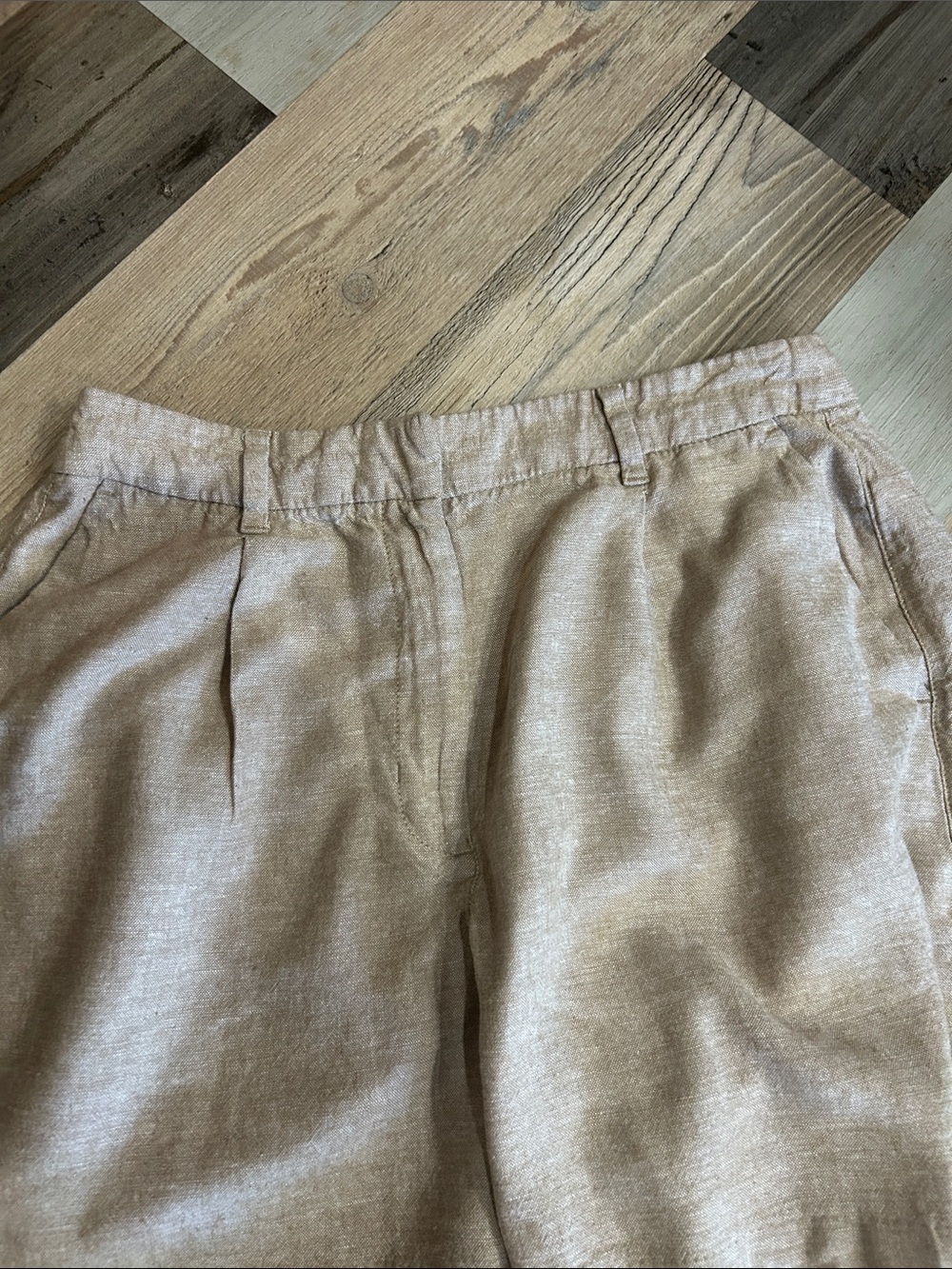 Old Navy Linen-Blend Bermuda Shorts in Beige Sz L Lightweight Summer Vacay - Picture 6 of 8